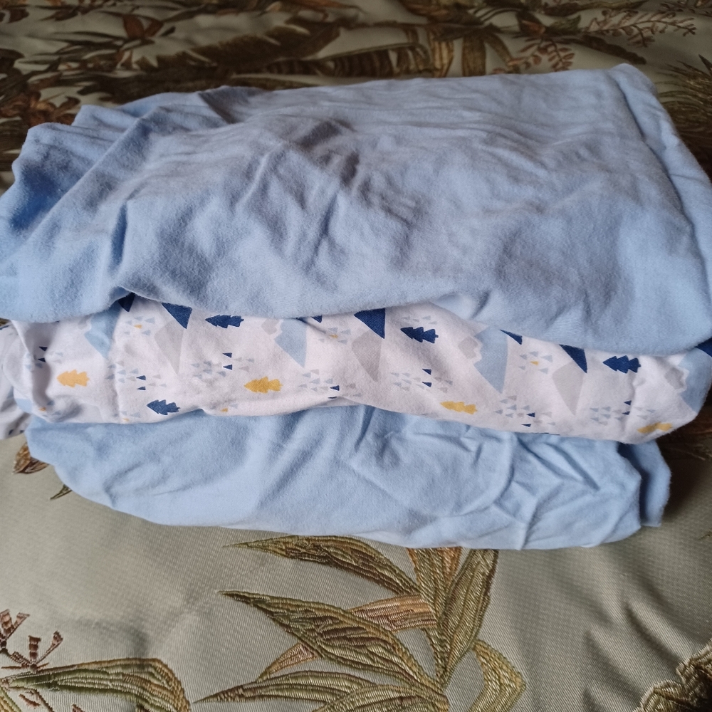 3 Parent's Choice crib and toddler bed sheets